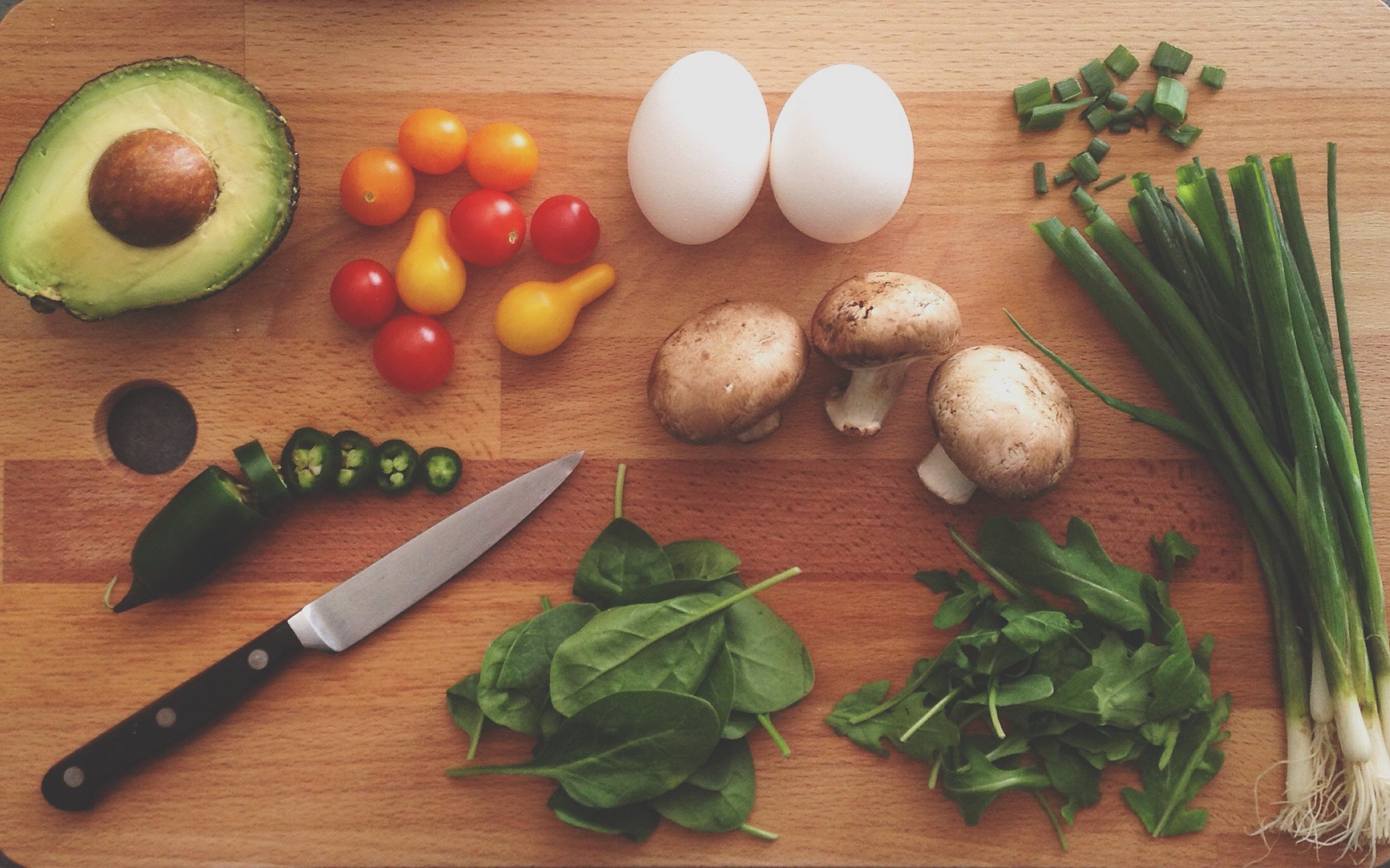 https://uhk.b20.mwp.accessdomain.com/wp-content/uploads/2017/06/meals-bg-1.jpg