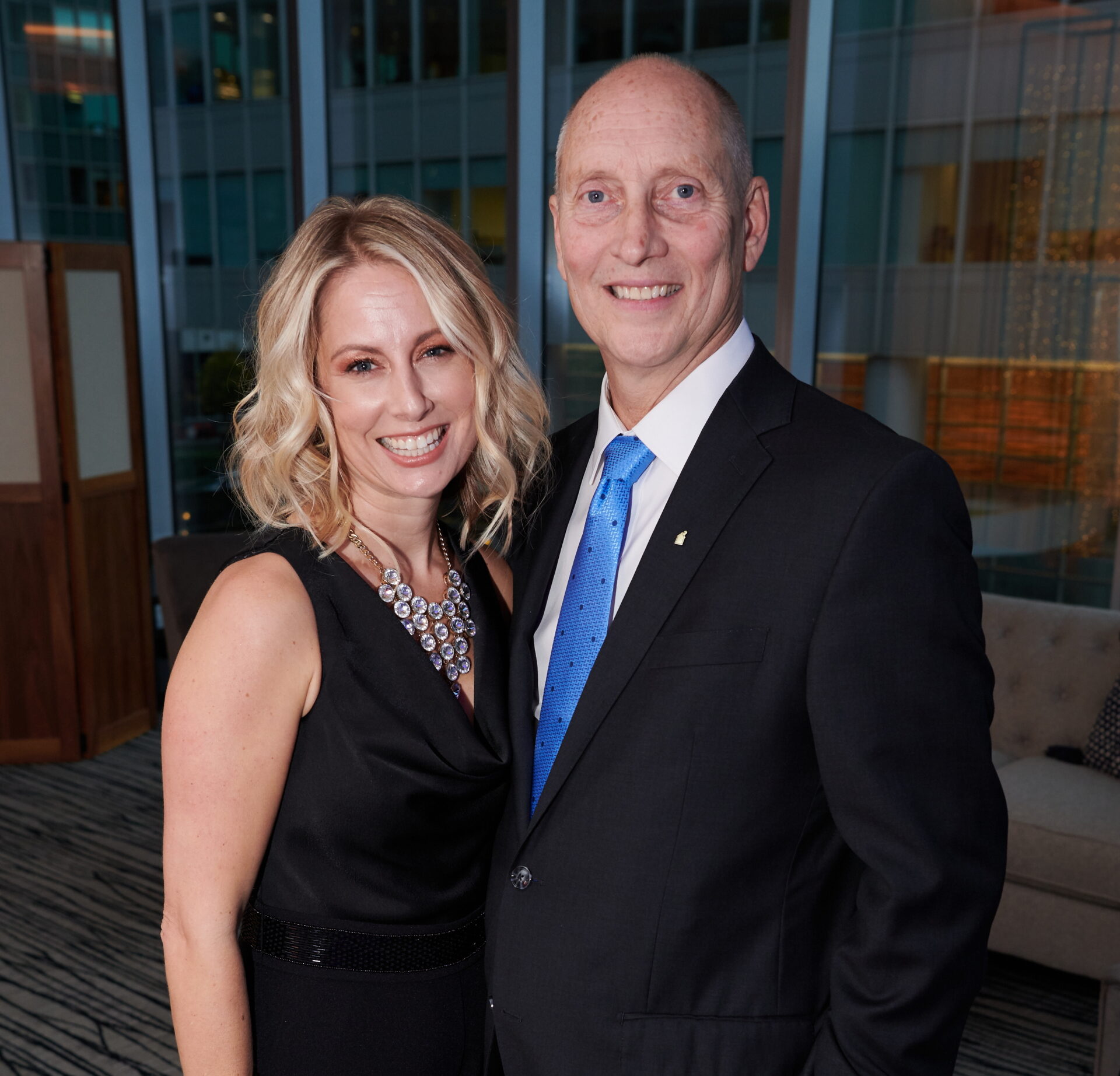 https://uhk.b20.mwp.accessdomain.com/wp-content/uploads/2020/09/Lindsey_Turner_Richard_Pass_sq.jpg