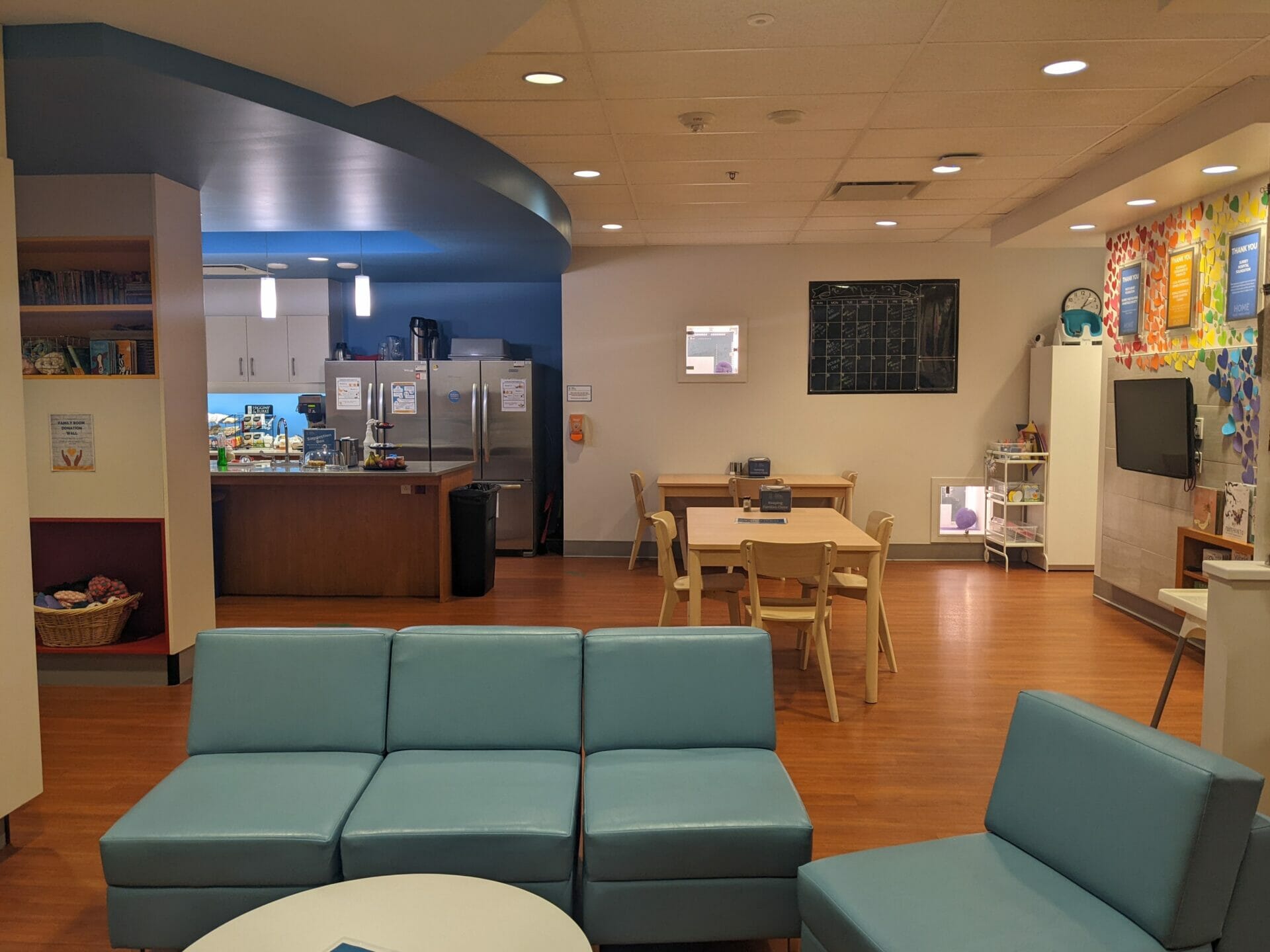 https://uhk.b20.mwp.accessdomain.com/wp-content/uploads/2022/10/Family-Room-Common-Space.jpg